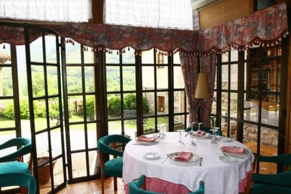 Hotel Posada Del Pas Ontaneda Dış mekan fotoğraf